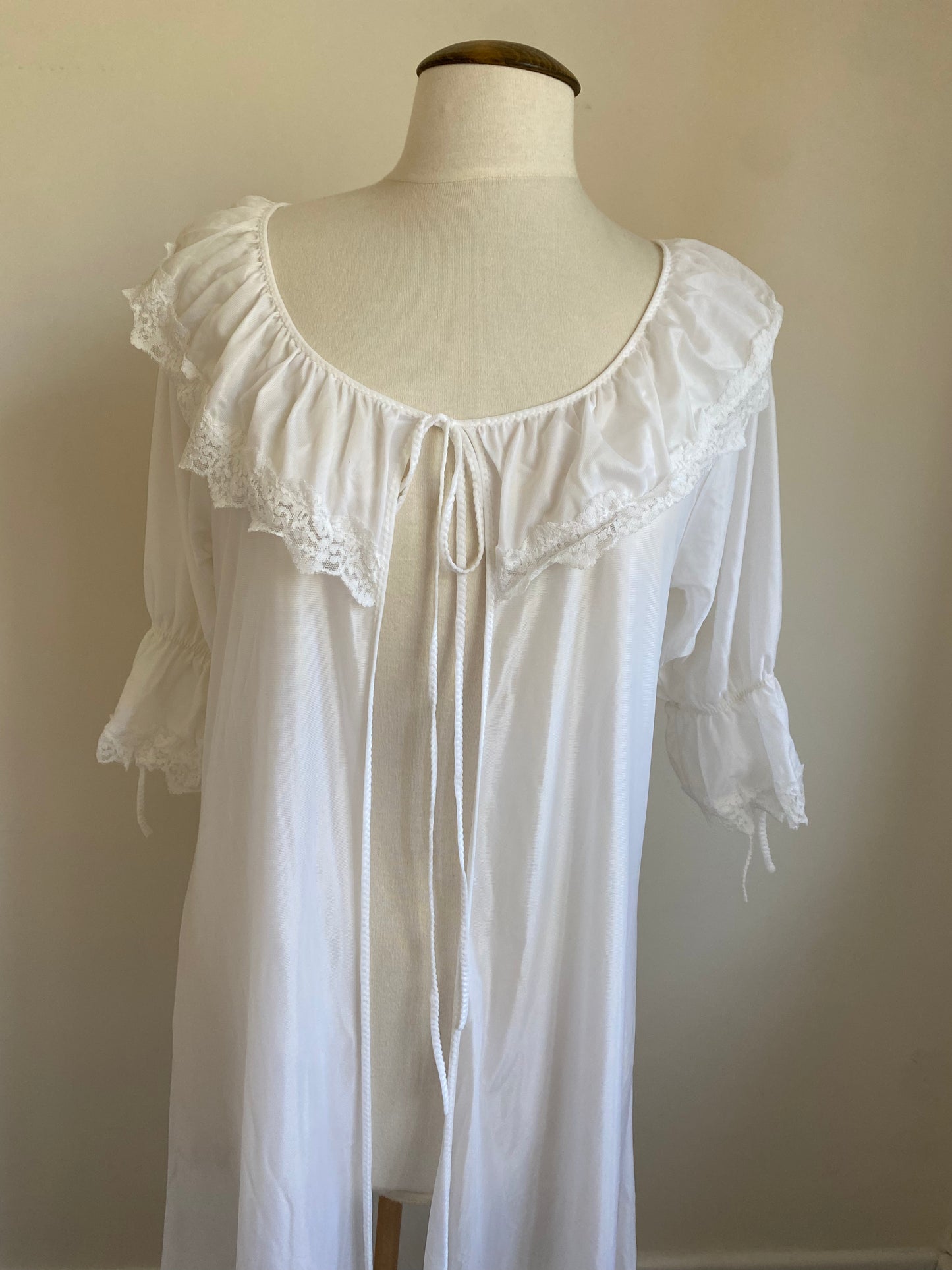 Cottage Nylon White Chemise